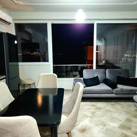 Modern And Cozy Apartments 150 Meters From The Beach, 750 Meters From Lungo Mare Vlorë Buitenkant foto
