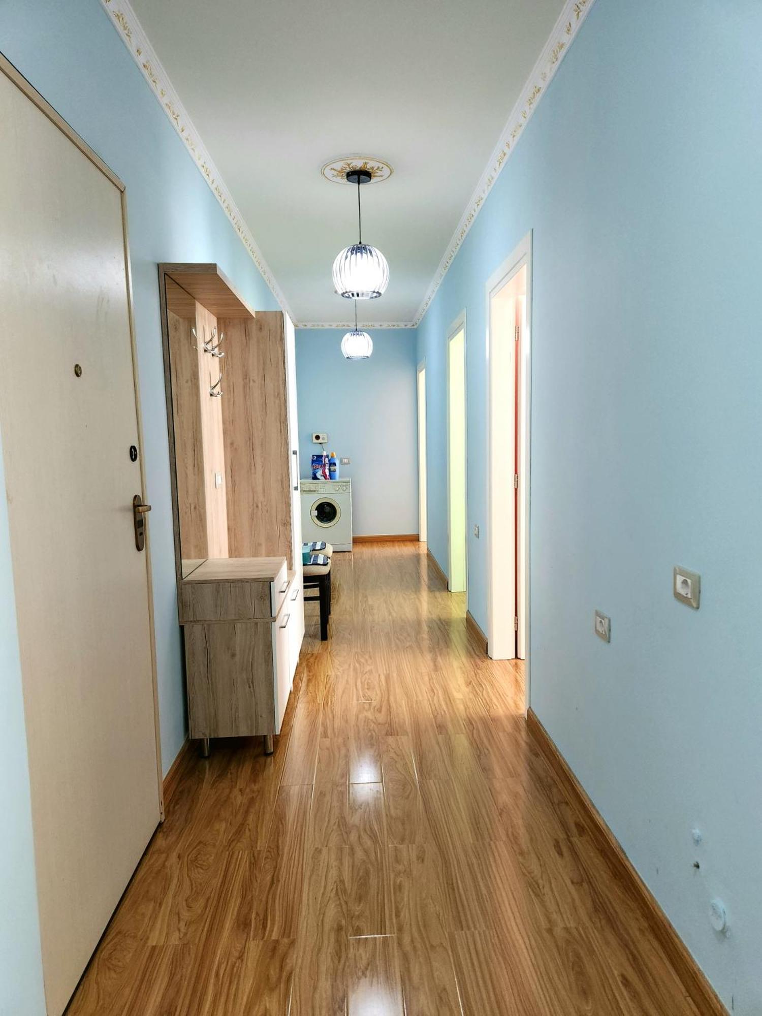 Modern And Cozy 150 Meters From The Beach, 750 Meters From Lungo Mare Vlore